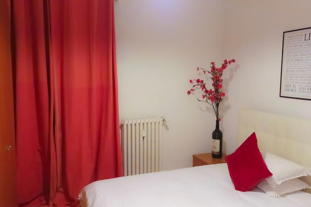 Unique & Beautiful Bedroom In Central Of 佛罗伦萨 外观 照片